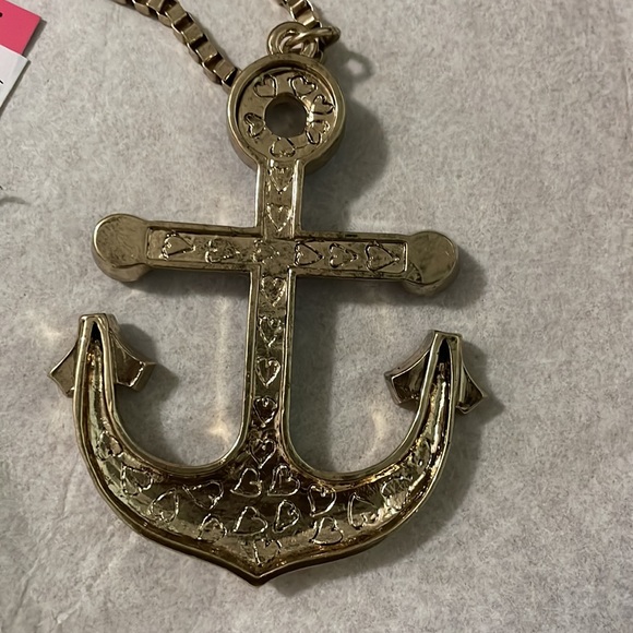 Betsey Johnson Anchor chain - Picture 2 of 2